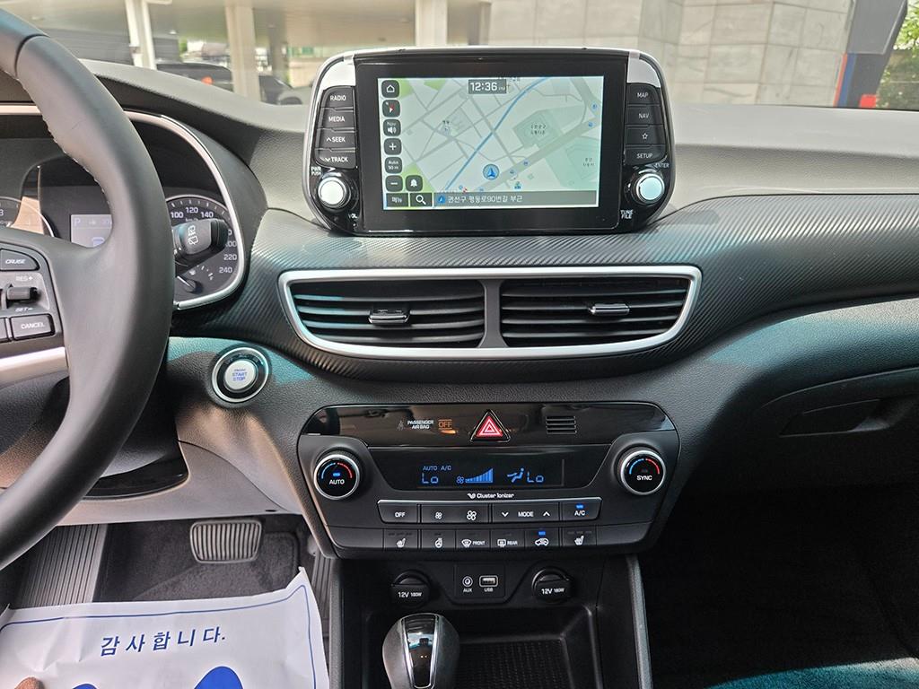 HYUNDAI Tucson - Vista 10