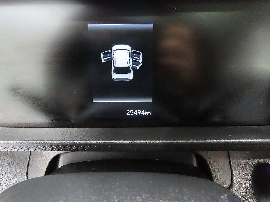 HYUNDAI Casper - Vista 11