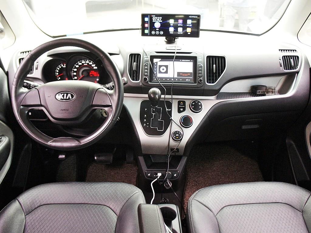KIA Ray - Vista 9