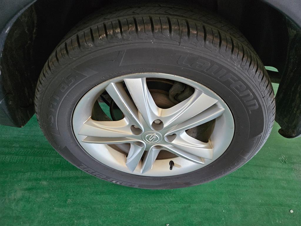 Ssangyong Korando 2014 Gris - Importación desde Corea - HF Imports Iquique - Foto 20