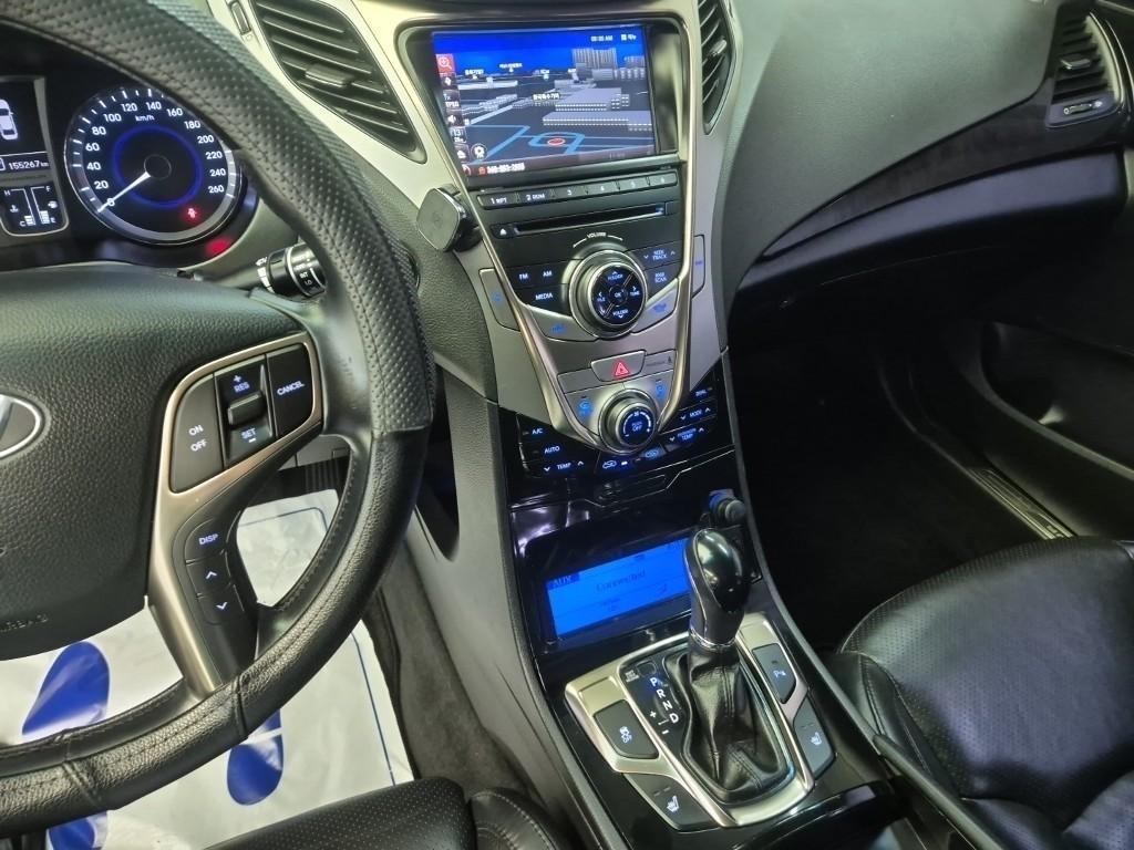 HYUNDAI Grandeur - Vista 9
