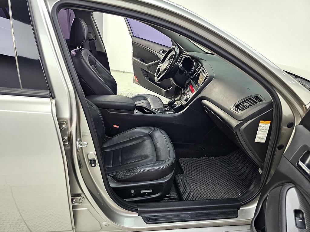 KIA K5 - Vista 11