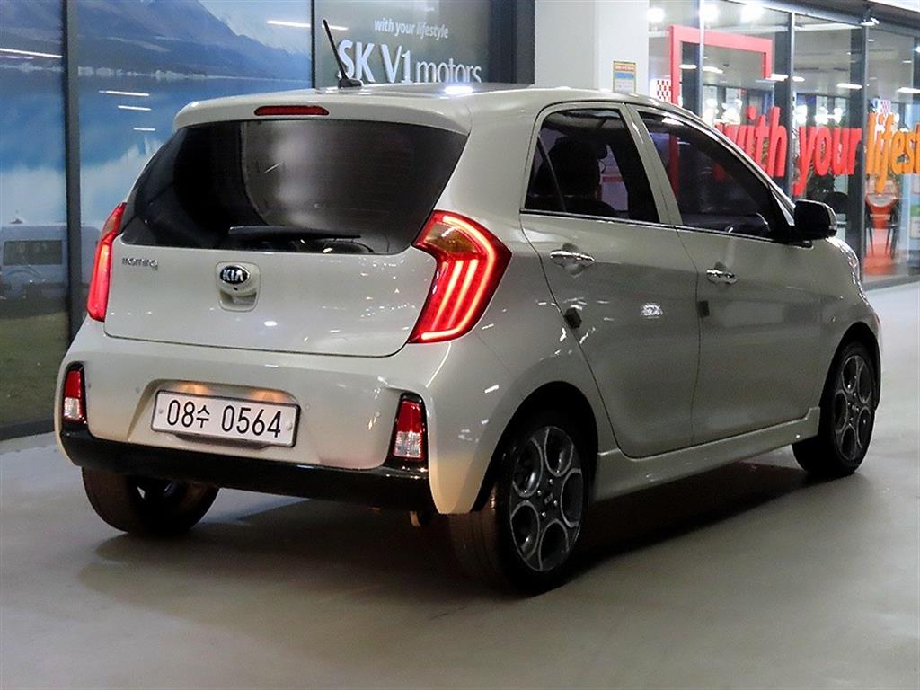 KIA Morning - Vista 4