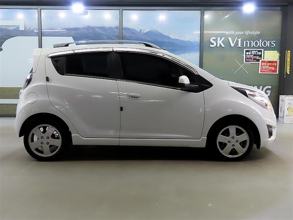 Chevrolet Spark - Vista 3