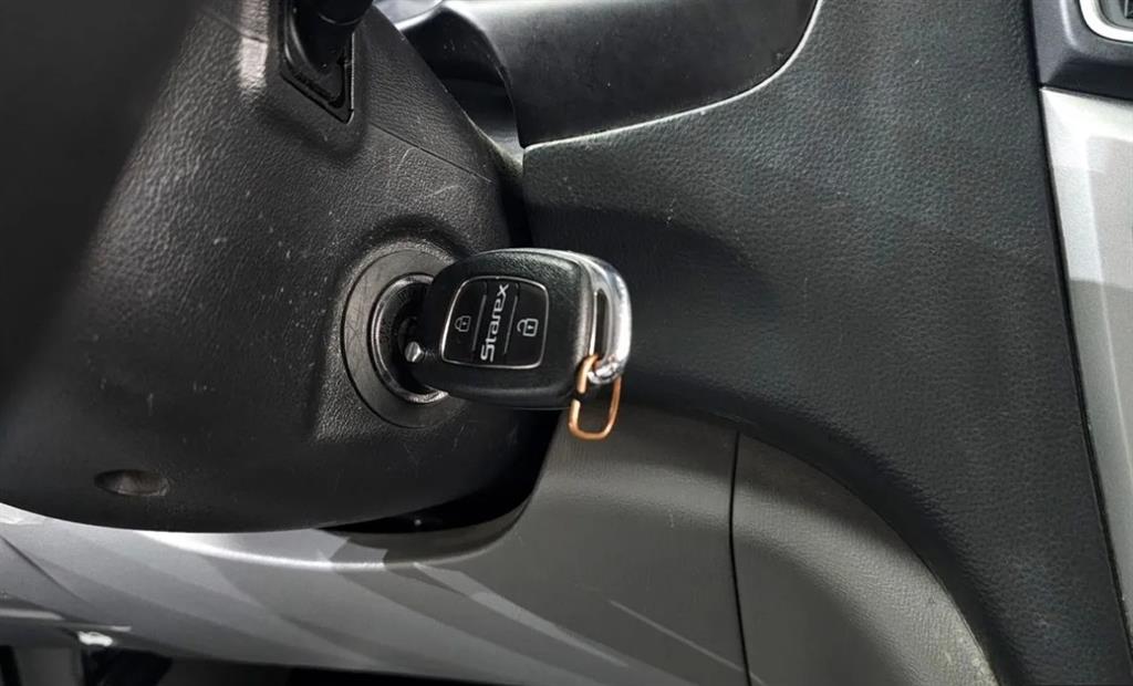 HYUNDAI Starex 2019 Blanco - Importación desde Corea - HF Imports Iquique - Foto 18