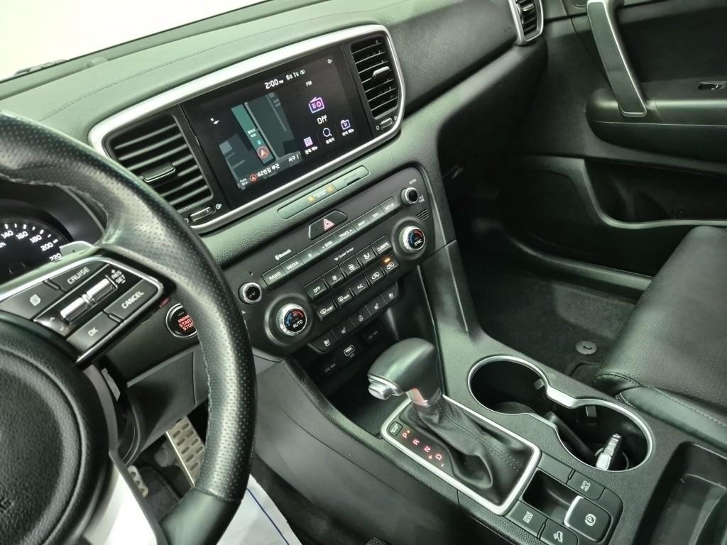 KIA Sportage - Vista 10