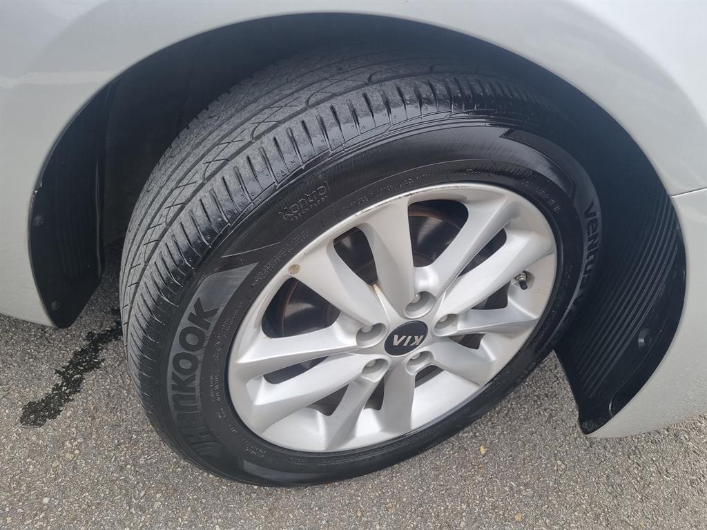 KIA K3 2017 Plateado - Importación desde Corea - HF Imports Iquique - Foto 17