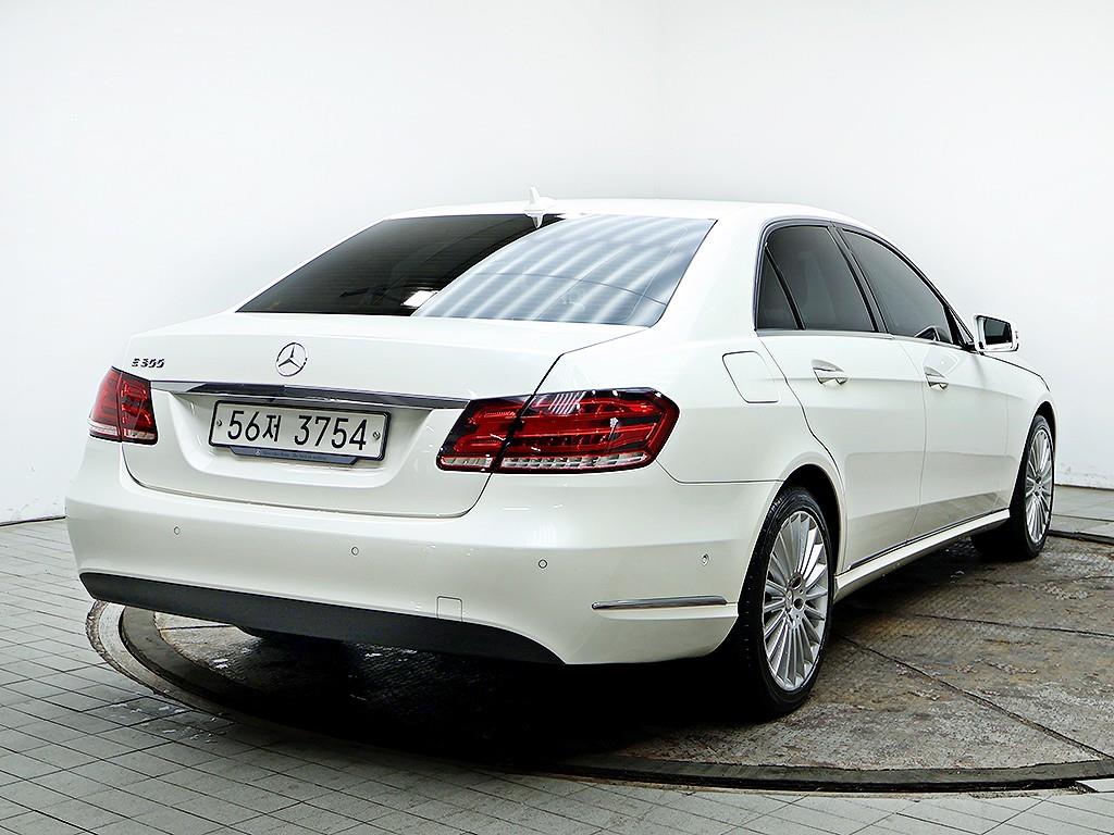 Mercedes Benz E class - Vista 7