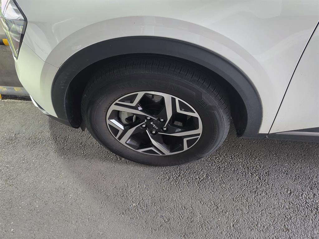 KIA Sportage - Vista 11