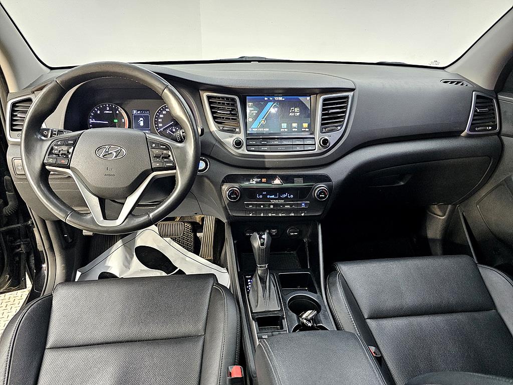 HYUNDAI Tucson - Vista 5