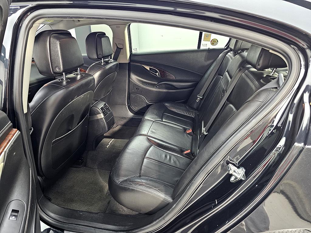 DAEWOO Alpheon - Vista 9