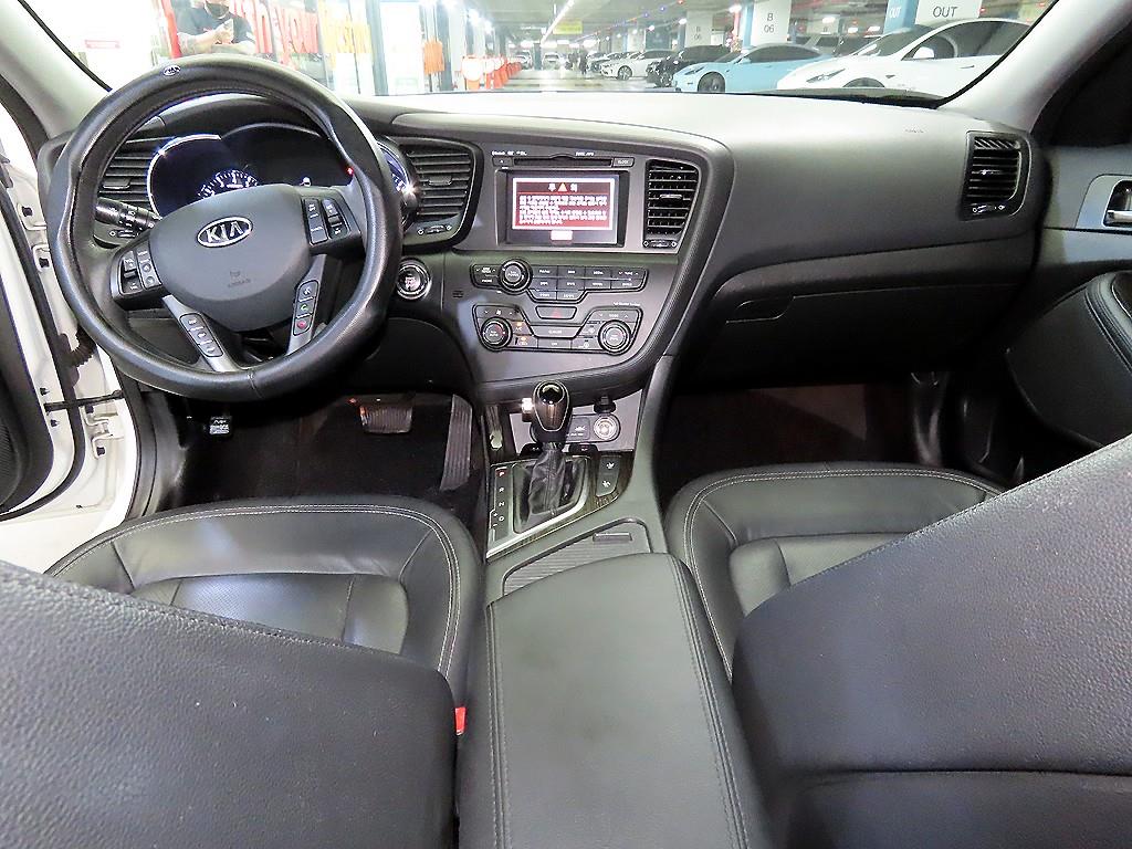 KIA K5 - Vista 10