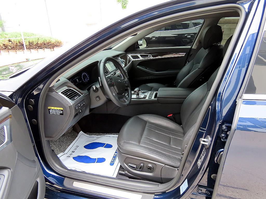 Genesis G80 - Vista 5