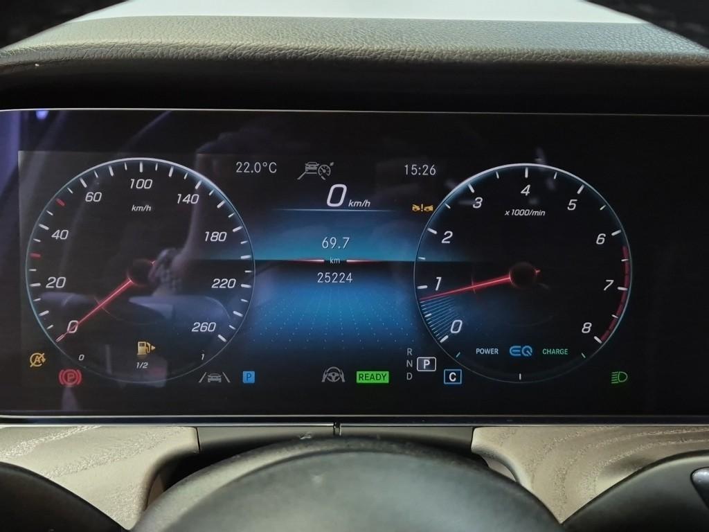 Mercedes Benz E class - Vista 6