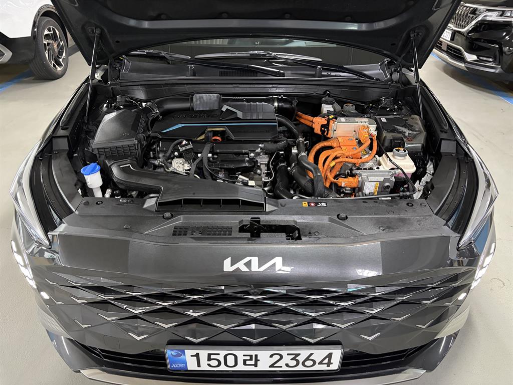 KIA K8 - Vista 10