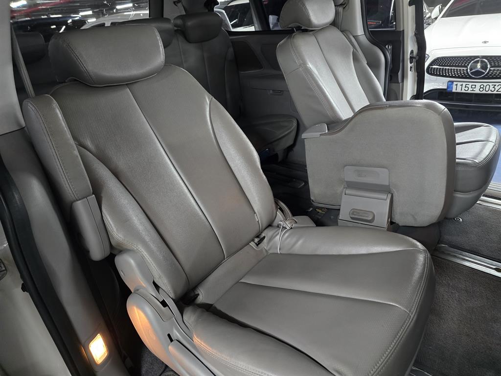 KIA Carnival 2012 Blanco - Importación desde Corea - HF Imports Iquique - Foto 20