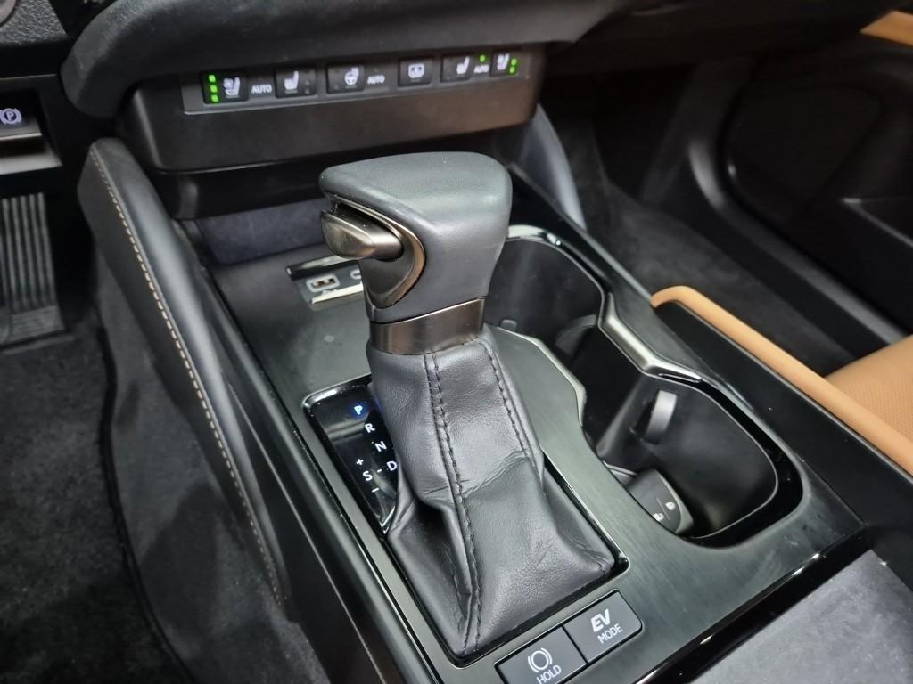 Lexus ES - Vista 8