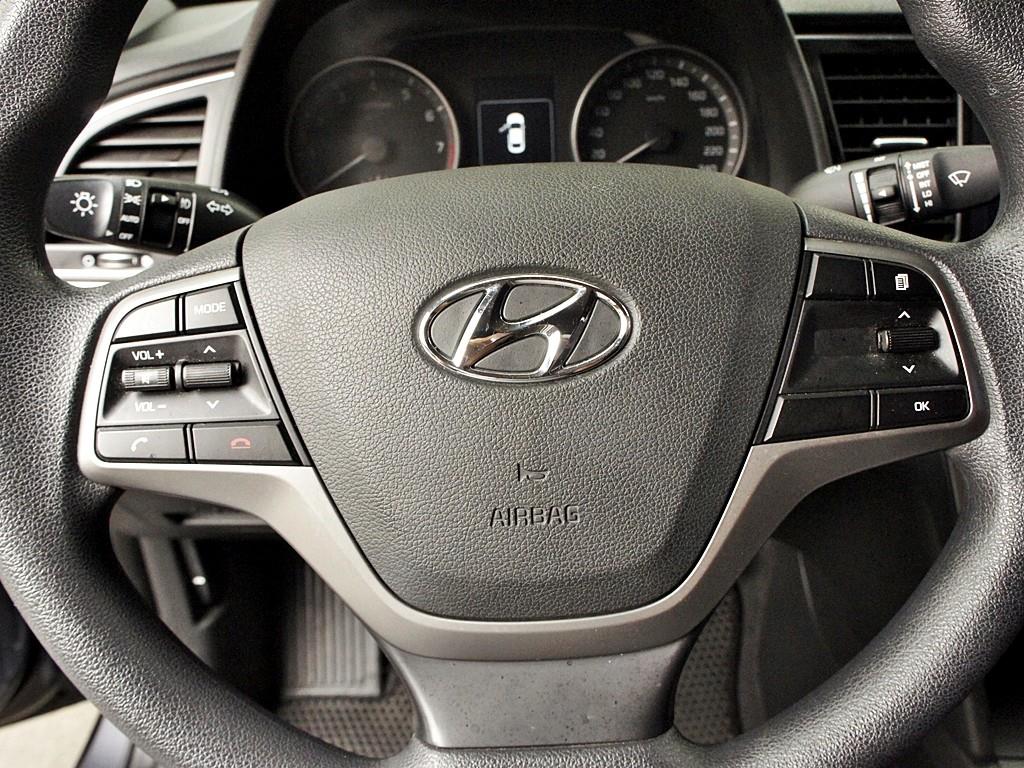 HYUNDAI Avante 2018 Gris - Importación desde Corea - HF Imports Iquique - Foto 8
