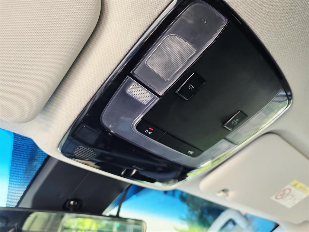 HYUNDAI Staria - Vista 11