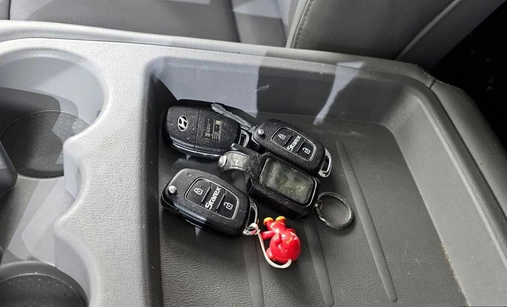 HYUNDAI Starex 2019 Blanco - Importación desde Corea - HF Imports Iquique - Foto 17