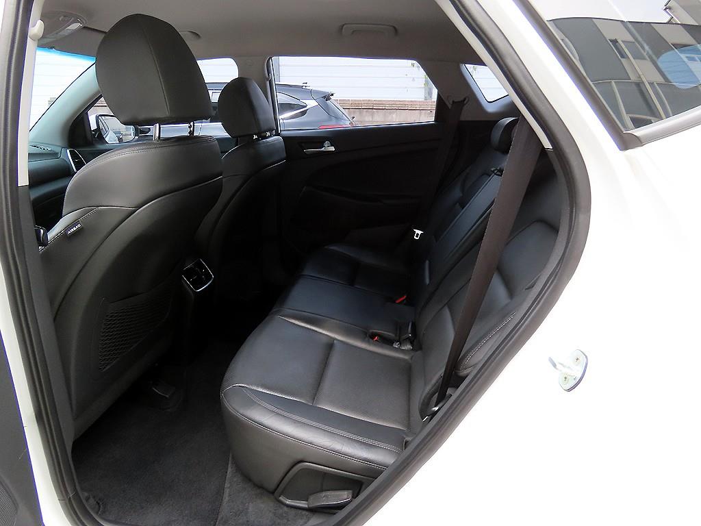 HYUNDAI Tucson - Vista 6