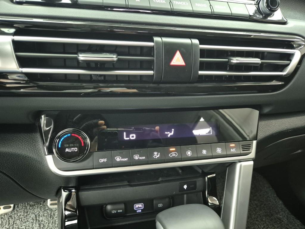 KIA Seltos - Vista 10