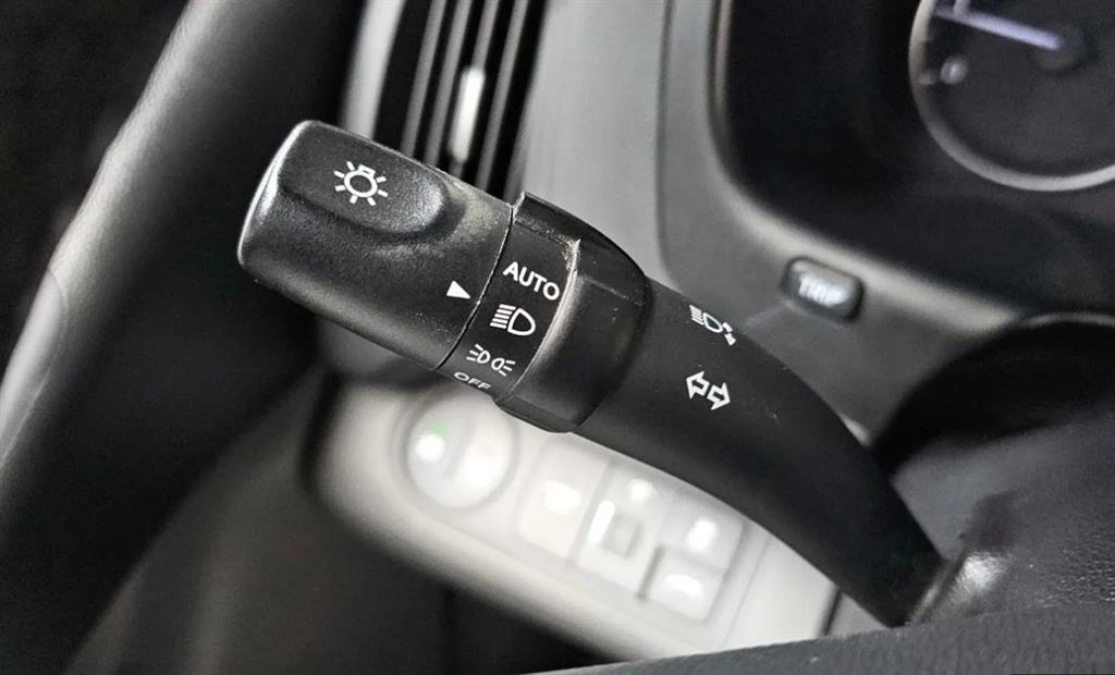 HYUNDAI Starex 2019 Blanco - Importación desde Corea - HF Imports Iquique - Foto 18