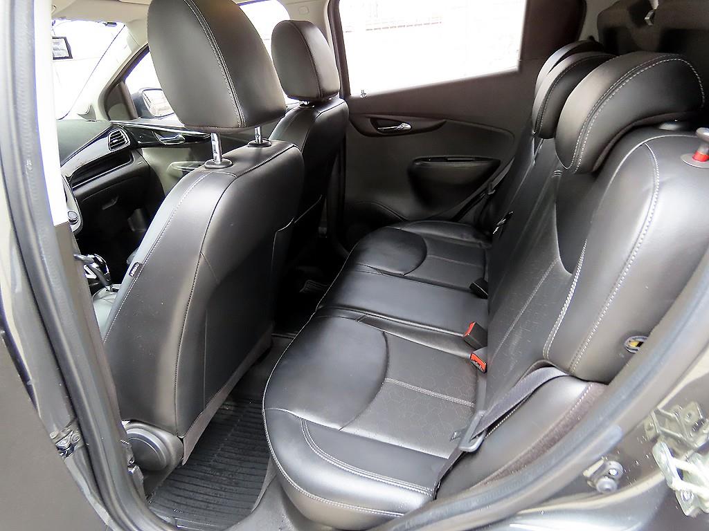 Chevrolet Spark - Vista 6