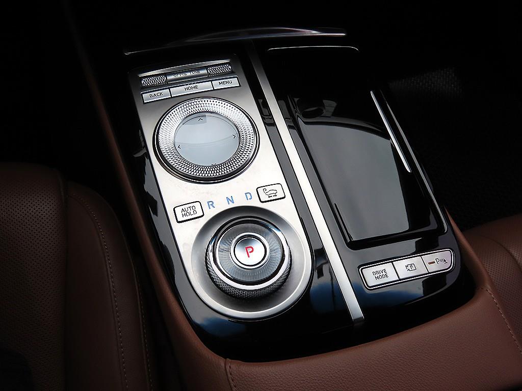 Genesis G80 - Vista 11