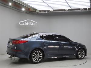KIA K5 - Vista 8