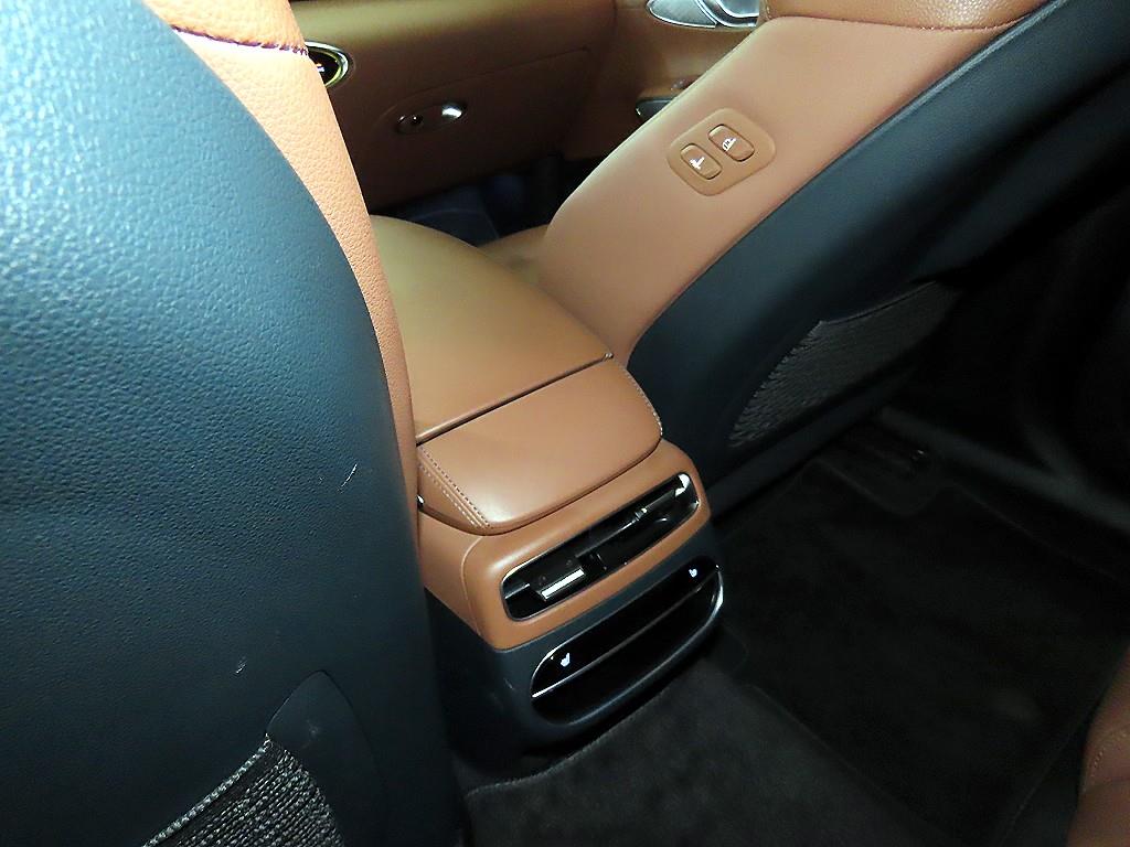 Genesis GV70 2021 Negro - Importación desde Corea - HF Imports Iquique - Foto 14