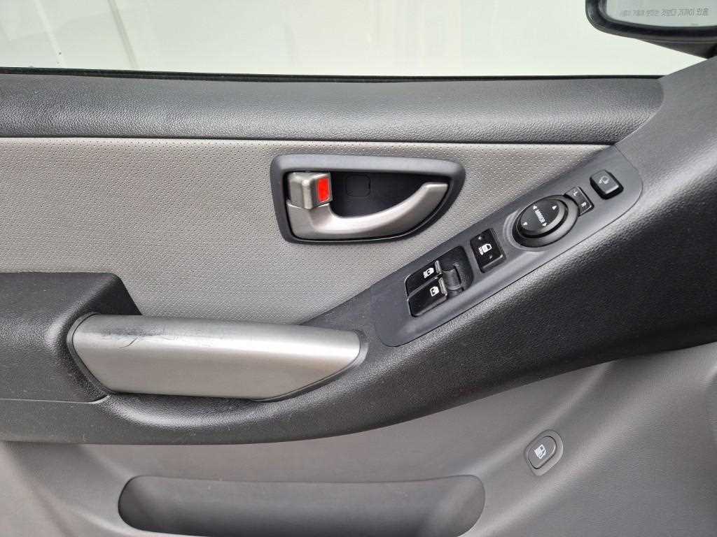 HYUNDAI Starex 2019 Amarillo - Importación desde Corea - HF Imports Iquique - Foto 18