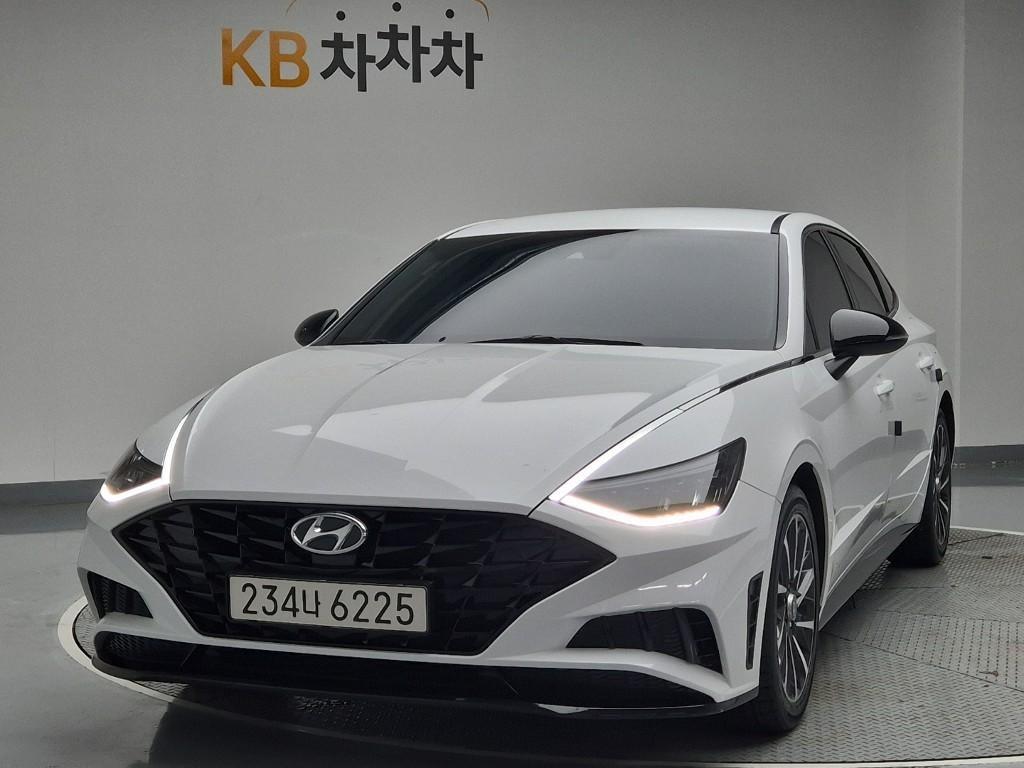 HYUNDAI Sonata 2022 Blanco - Importación desde Corea - HF Imports Iquique - Foto 1