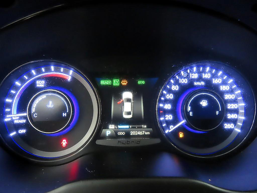 HYUNDAI Grandeur - Vista 8