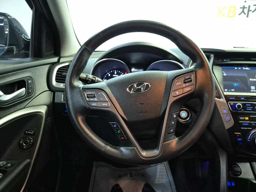 HYUNDAI Santa Fe - Vista 9