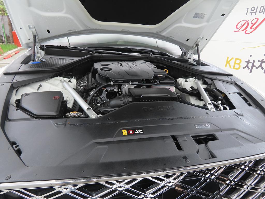 Genesis G80 2025 Blanco - Importación desde Corea - HF Imports Iquique - Foto 19