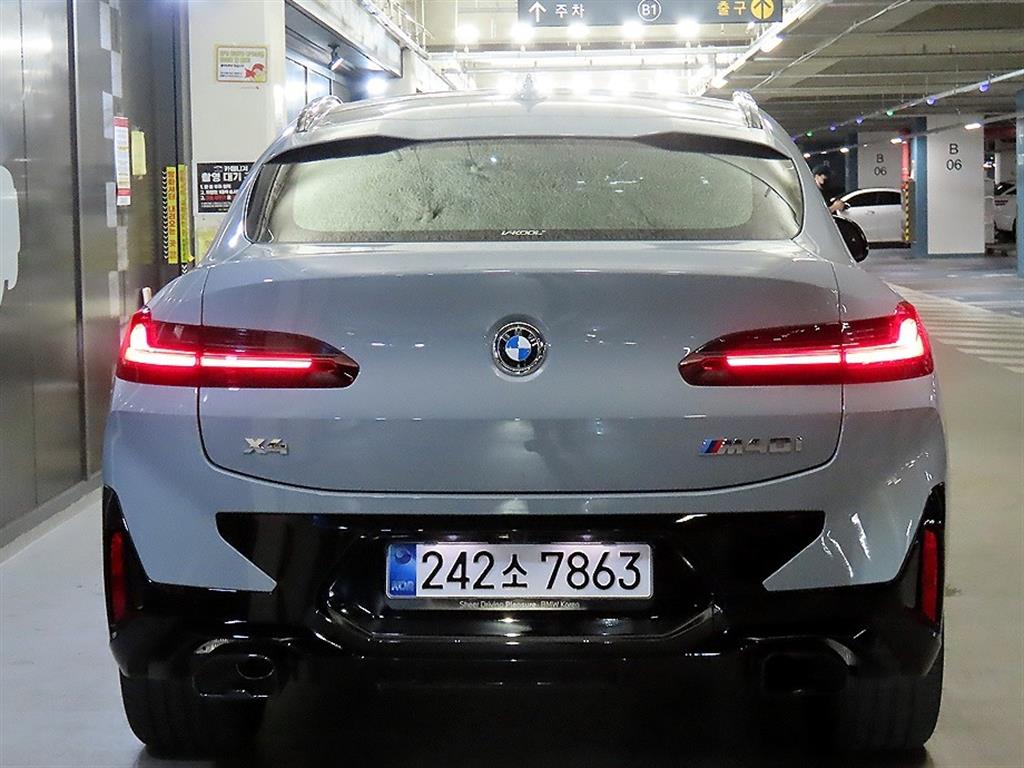 BMW X4 - Vista 5