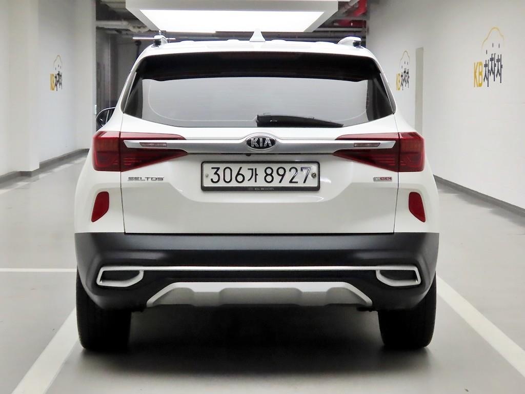 KIA Seltos - Vista 3