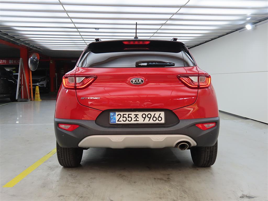 KIA Stonic - Vista 3