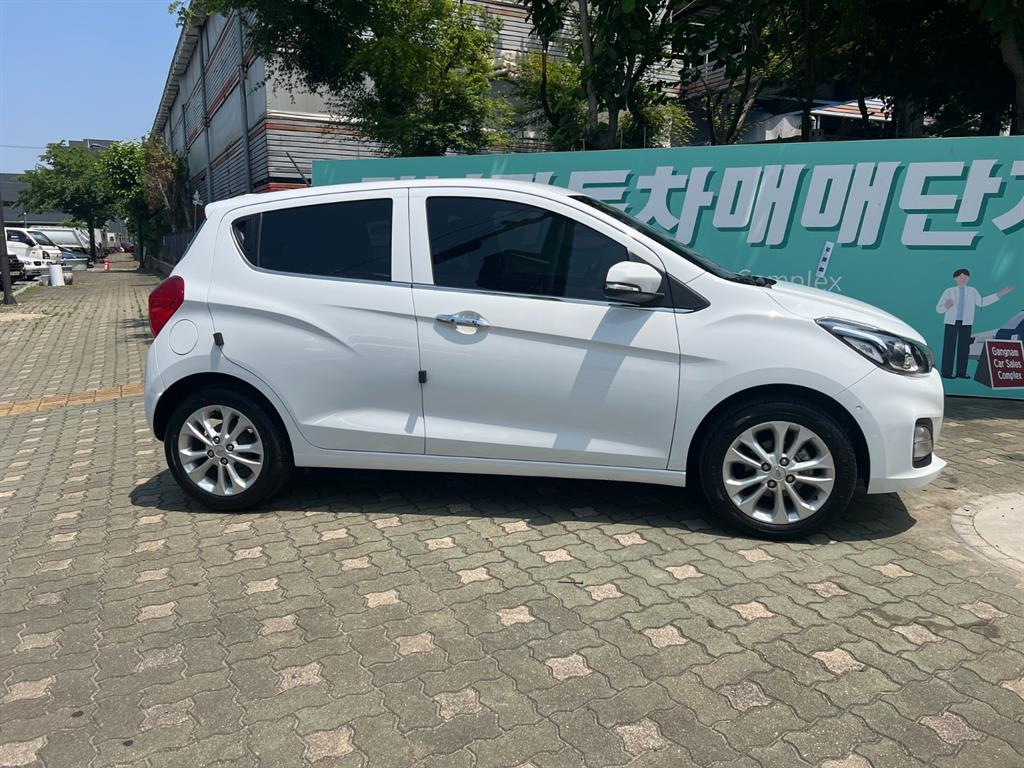 Chevrolet Spark - Vista 3