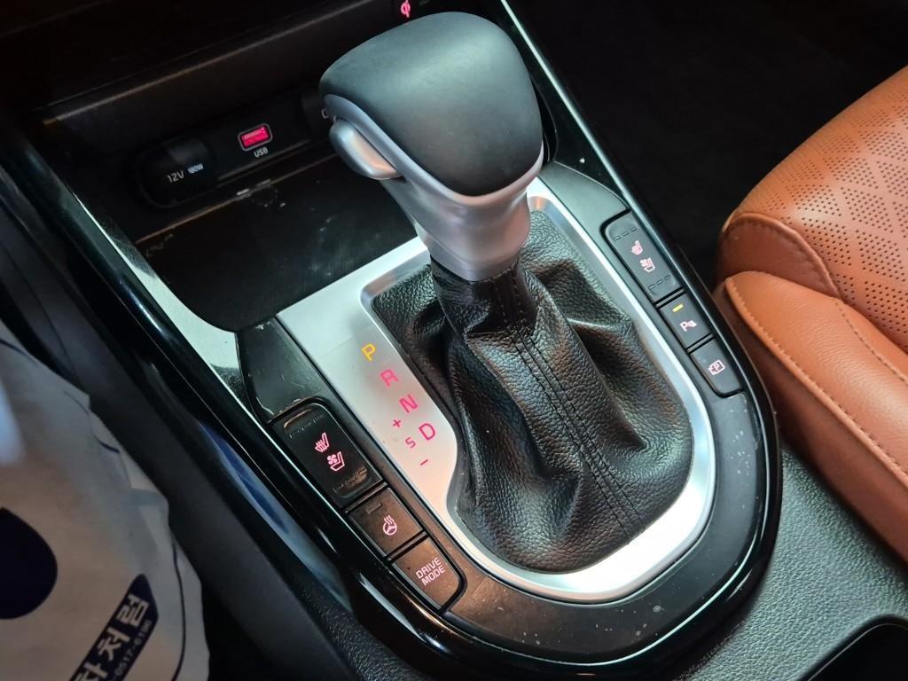 KIA K3 - Vista 8