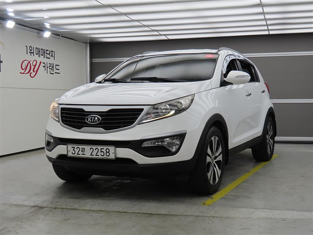KIA Sportage 2011 Blanco - Importación desde Corea - HF Imports Iquique - Foto 1