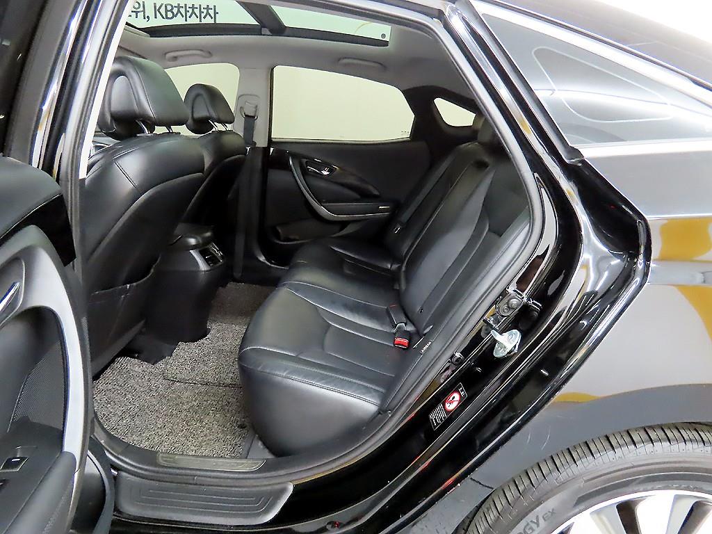 HYUNDAI Grandeur - Vista 6