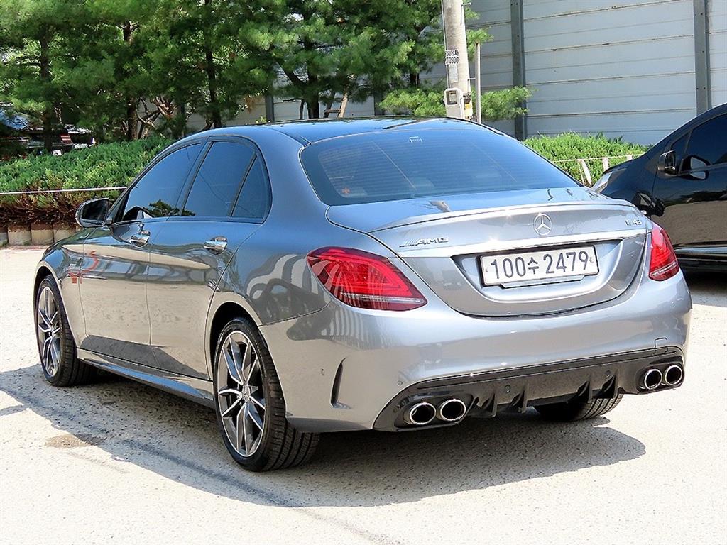 Mercedes Benz C Class - Vista 3