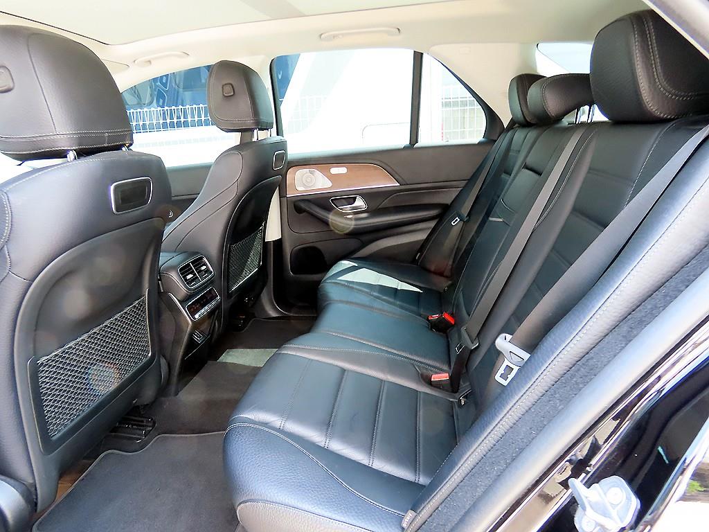 Mercedes Benz GLE Class - Vista 6