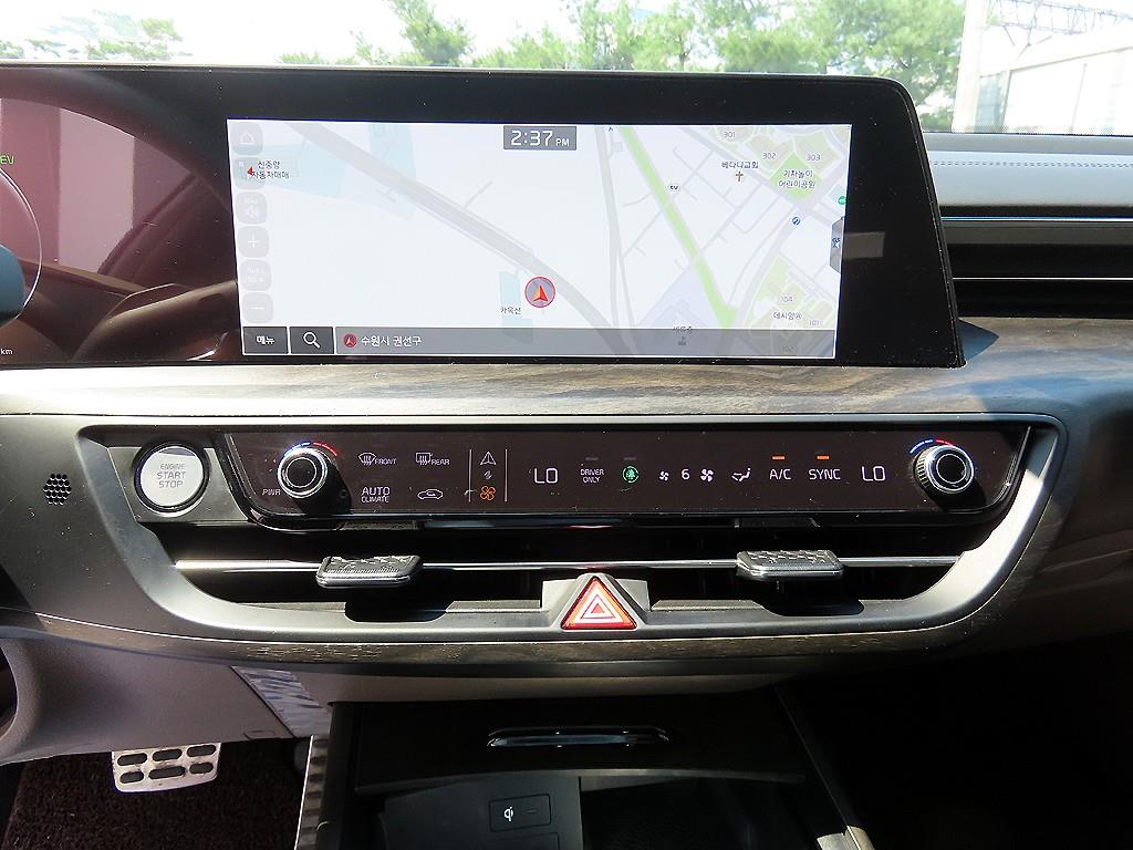 KIA K8 - Vista 12