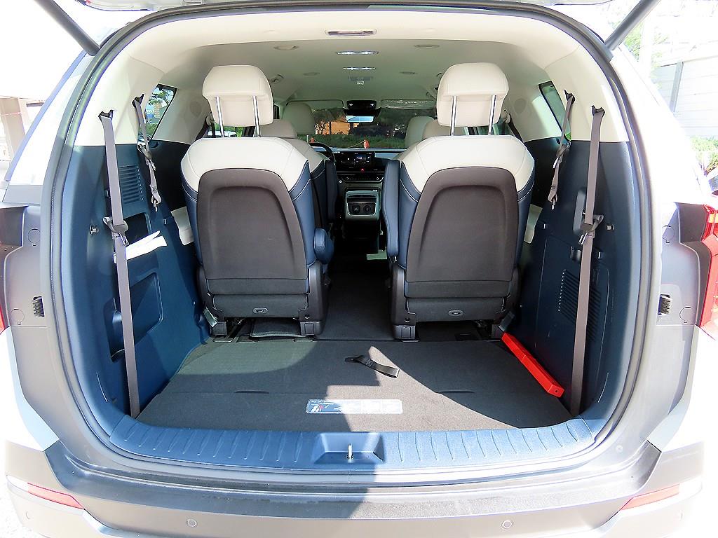 KIA Carnival 2025 Gris - Importación desde Corea - HF Imports Iquique - Foto 16