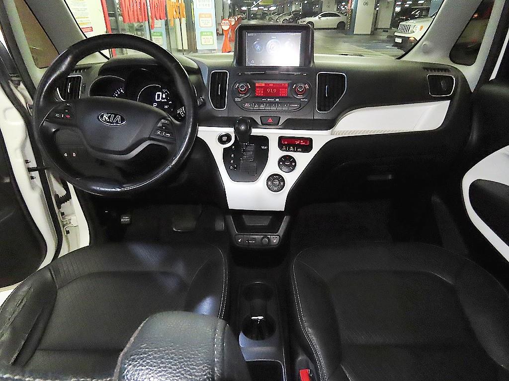 KIA Ray - Vista 10