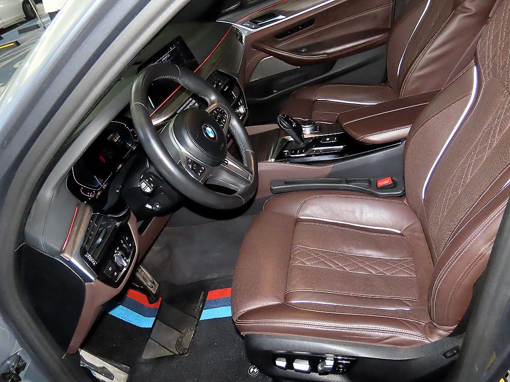 BMW 5 Series - Vista 6
