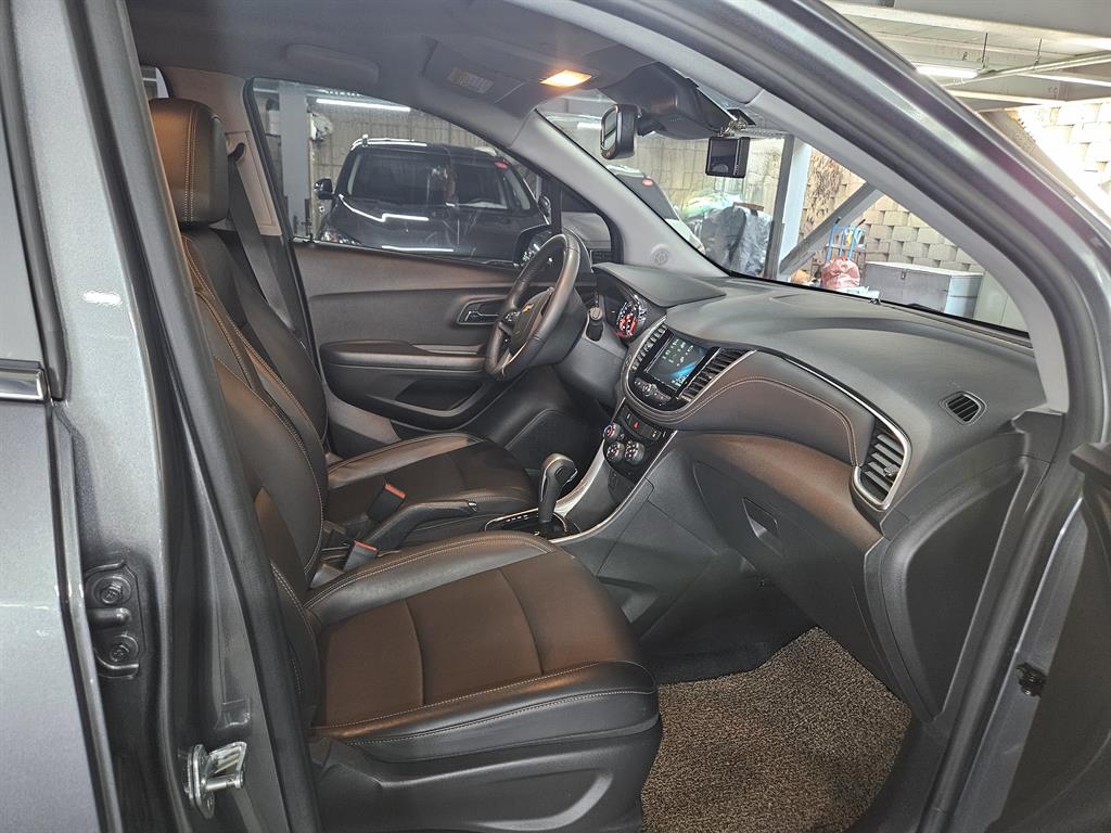 Chevrolet Trax - Vista 8